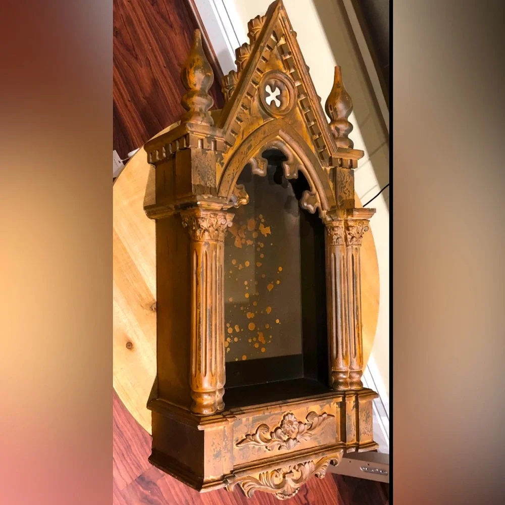 Vintage Gothic Ornate Wood Wall Relic Holder